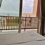 Dom wakacyjny Tis, Coast