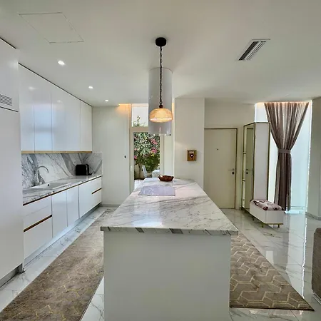 別荘 Tis, Coast パリアーサ