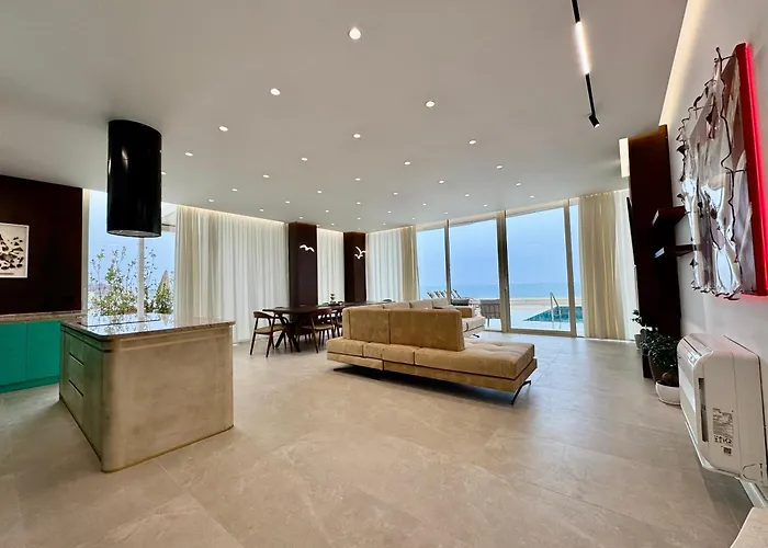 Tis, Coast Holiday home