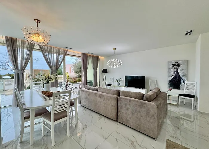 Tis, Coast Holiday home