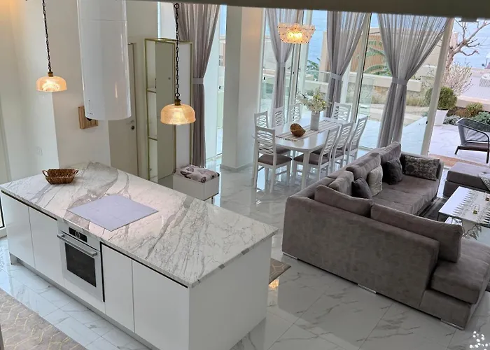Holiday home Tis, Coast Paljasa