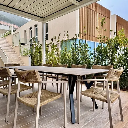 Tis, Coast Ferienhaus Palasë