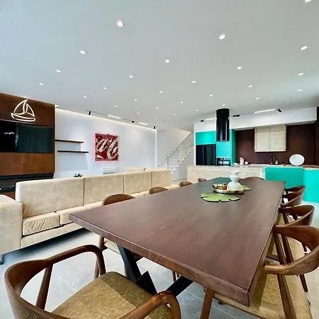 Vakantiehuis Tis, Coast