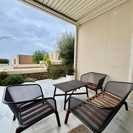 Tis, Coast 팔라서