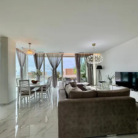 Vakantiehuis Tis, Coast