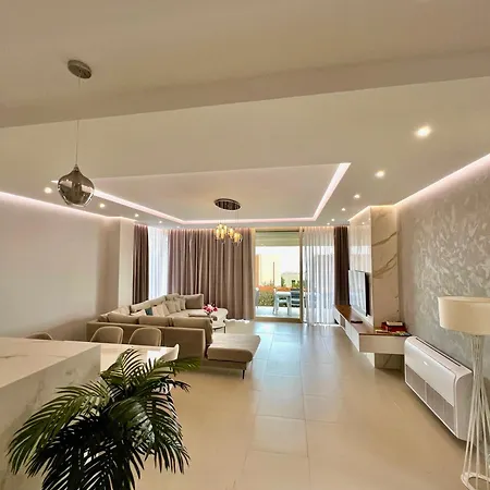 Tis, Coast Vakantiehuis *