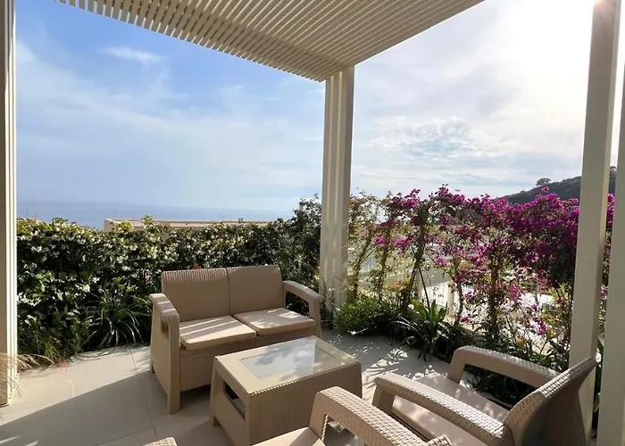 Dom wakacyjny Tis, Coast